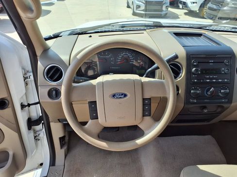 Used 2006 Ford F150 XLT RWD image 16