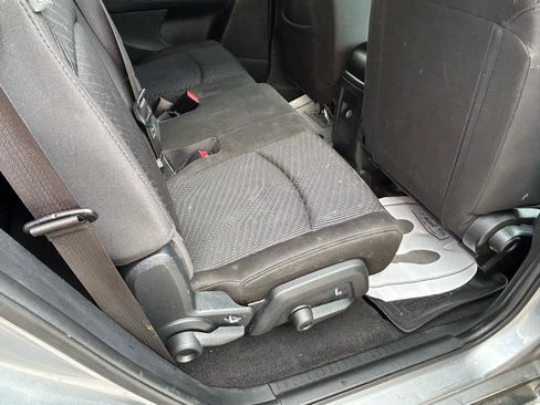 Used 2017 Dodge Journey SXT FWD image 10