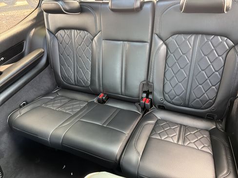 Used 2024 Jeep Grand Wagoneer Series III w/ Rear Seat Video Group 1 AWD/4WD image 21