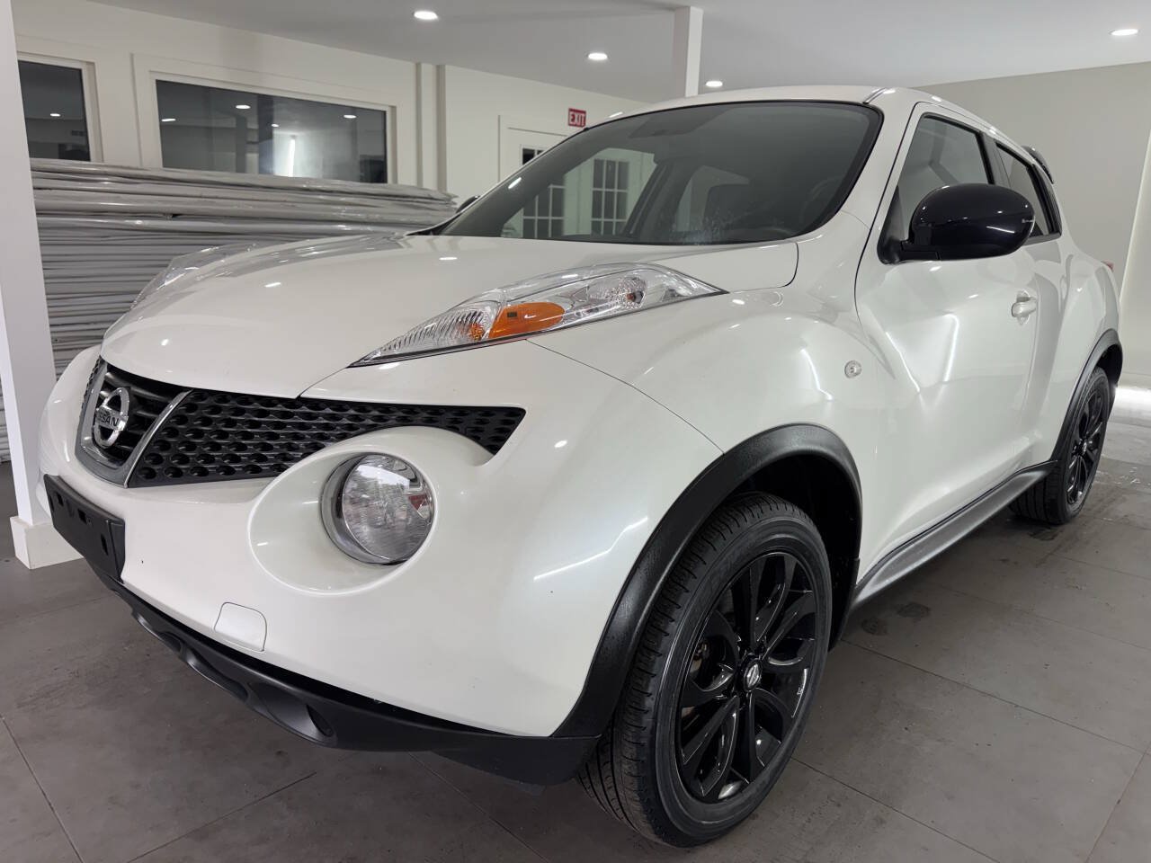 Used 2014 Nissan Juke S w/ Midnight Edition 2.0 AWD/4WD image 1