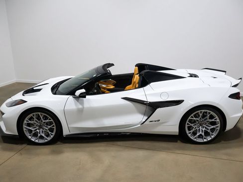 Used 2026 Chevrolet Corvette ZR1 w/ Battery Protection Package RWD image 19