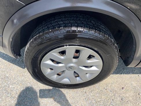 Used 2019 Nissan Rogue Sport S AWD/4WD image 26