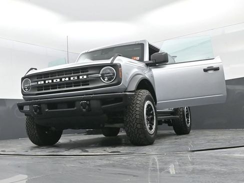 Certified 2022 Ford Bronco Black Diamond AWD/4WD image 37