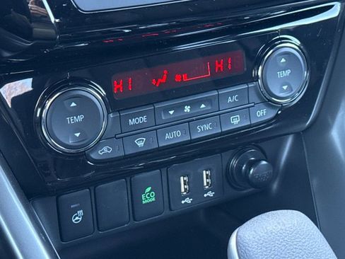 New 2026 Mitsubishi Eclipse Cross AWD image 20