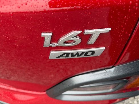 Used 2021 Hyundai Kona Ultimate w/ Cargo Package image 12