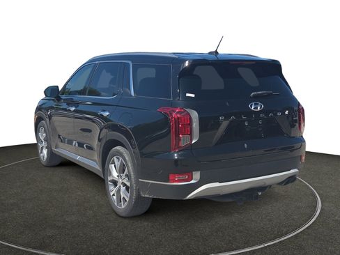 Used 2021 Hyundai Palisade SEL w/ Convenience Package AWD/4WD image 3