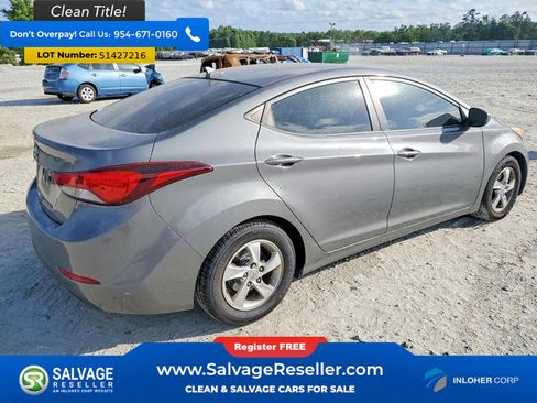 Used 2014 Hyundai Elantra SE FWD image 4