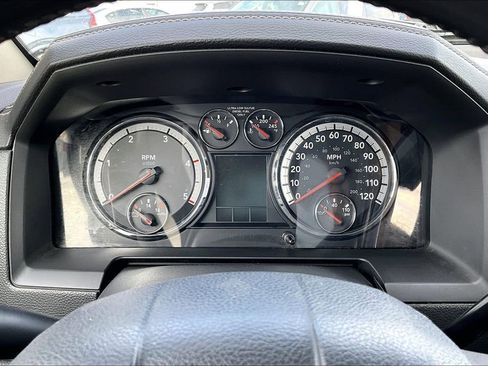 Used 2011 RAM 3500 Laramie image 26