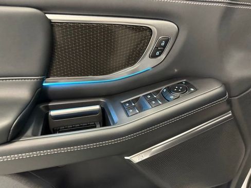 New 2026 Ford Expedition Platinum w/ Stealth Appearance Package image 16