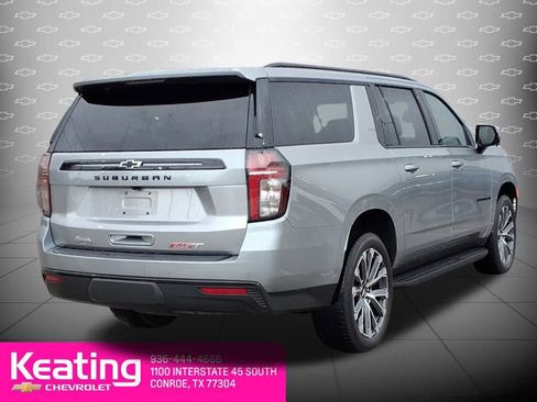 Used 2024 Chevrolet Suburban RST w/ Luxury Package image 6