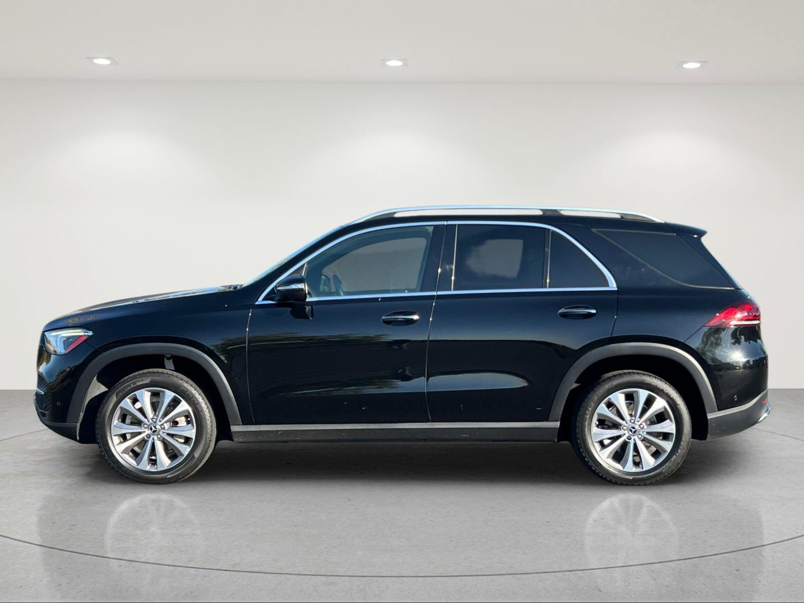 Certified 2022 Mercedes-Benz GLE 350 image 2
