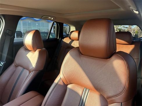 Used 2023 MAZDA CX-50 Meridian Edition w/ Cargo Package image 14