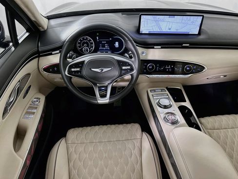 Used 2022 Genesis GV70 3.5T Sport w/ Sport Advanced Package AWD/4WD image 23