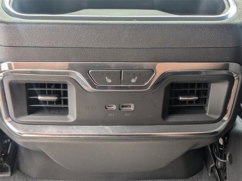 Used 2022 GMC Sierra 1500 Denali w/ Denali Reserve Package image 15