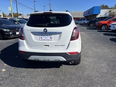 Used 2018 Buick Encore Preferred image 9