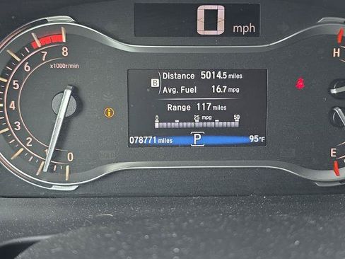 Used 2018 Honda Pilot EX image 26