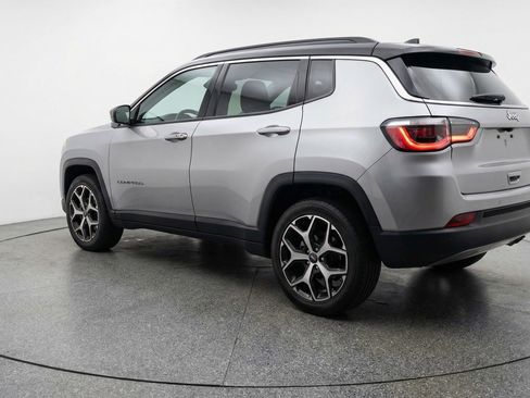 Used 2025 Jeep Compass Limited AWD/4WD image 6