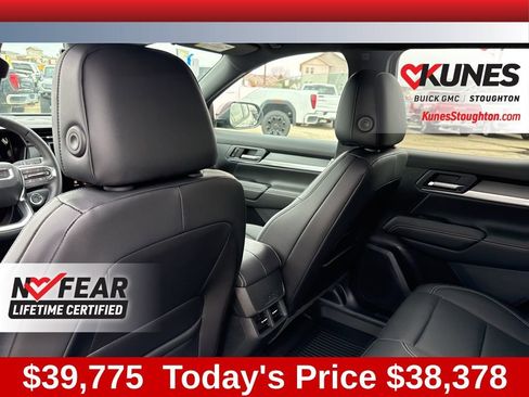 New 2026 GMC Terrain Elevation w/ Elevation Premium Package AWD/4WD image 39