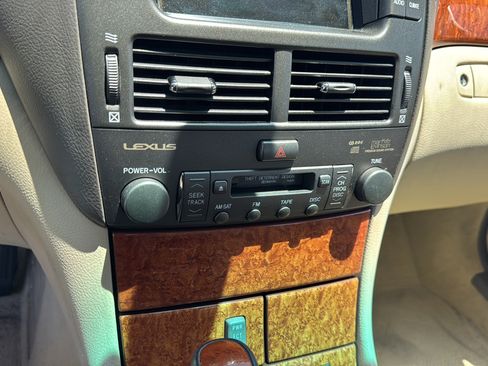 Used 2006 Lexus LS 430 RWD image 28