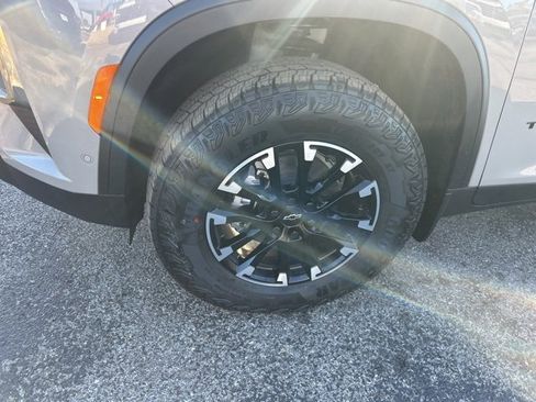 New 2026 Chevrolet Traverse Z71 image 10