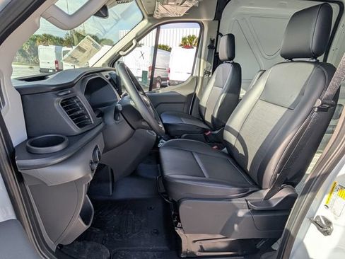 New 2026 Ford Transit 250 148 Medium Roof RWD image 6
