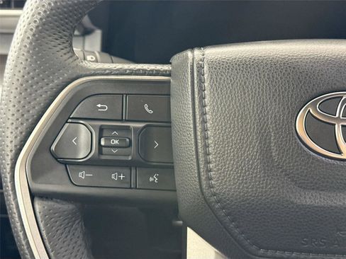 Certified 2025 Toyota Tacoma TRD Sport image 17