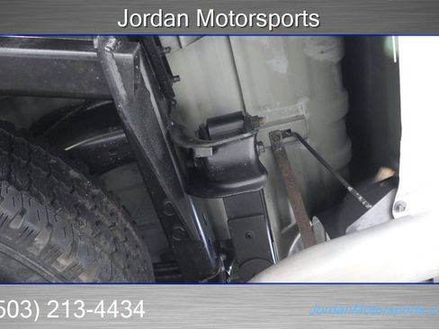 Used 2001 Ford F350 XLT image 30