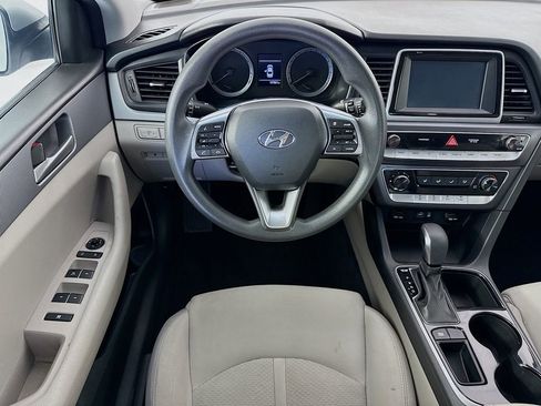 Used 2018 Hyundai Sonata SE image 10