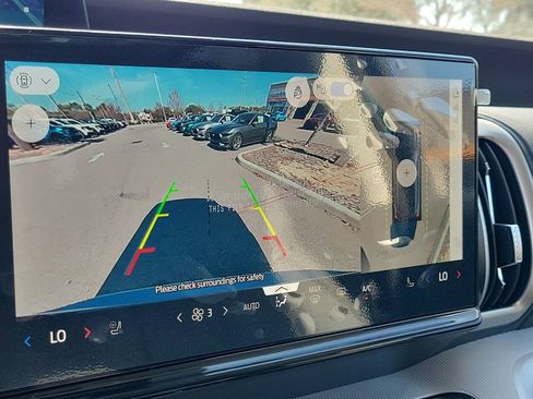 New 2026 Ford Expedition Active image 24