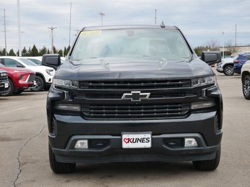Used 2020 Chevrolet Silverado 1500 RST image 2