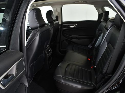 Used 2023 Ford Edge SEL w/ Convenience Package AWD/4WD image 16