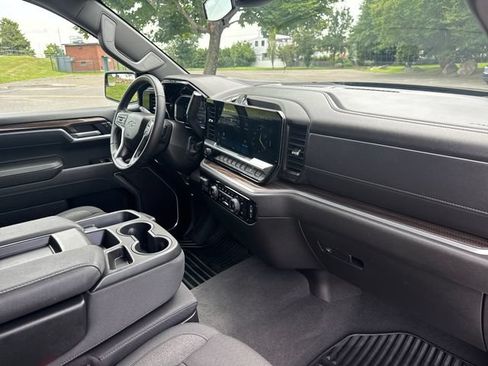 Used 2026 Chevrolet Silverado 1500 RST AWD/4WD image 38
