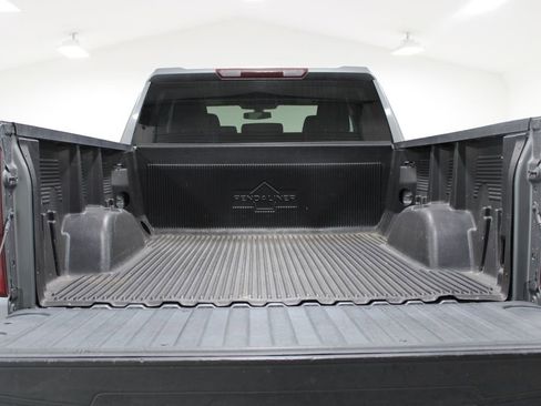 Used 2020 Chevrolet Silverado 1500 LT w/ Trailering Package image 16