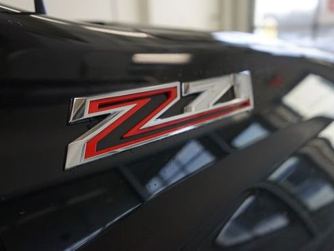 Used 2020 Chevrolet Silverado 1500 LT image 15