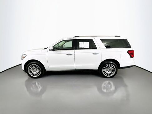 Used 2023 Ford Expedition Max Limited AWD/4WD image 4