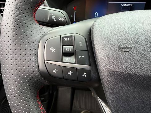 Used 2023 Ford Escape ST-Line w/ Tech Pack #1 AWD/4WD image 18