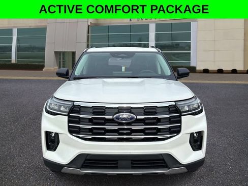 New 2026 Ford Explorer Active w/ Active Comfort Package AWD/4WD image 2