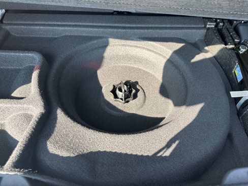 New 2026 Volkswagen Atlas Peak Edition image 35