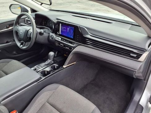 Used 2025 Toyota Camry LE FWD image 81