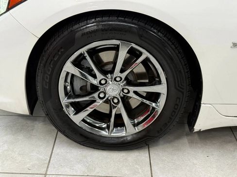 Used 2015 INFINITI Q50 Premium w/ Technology Package RWD image 38