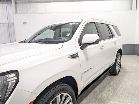 Used 2022 GMC Yukon Denali image 7