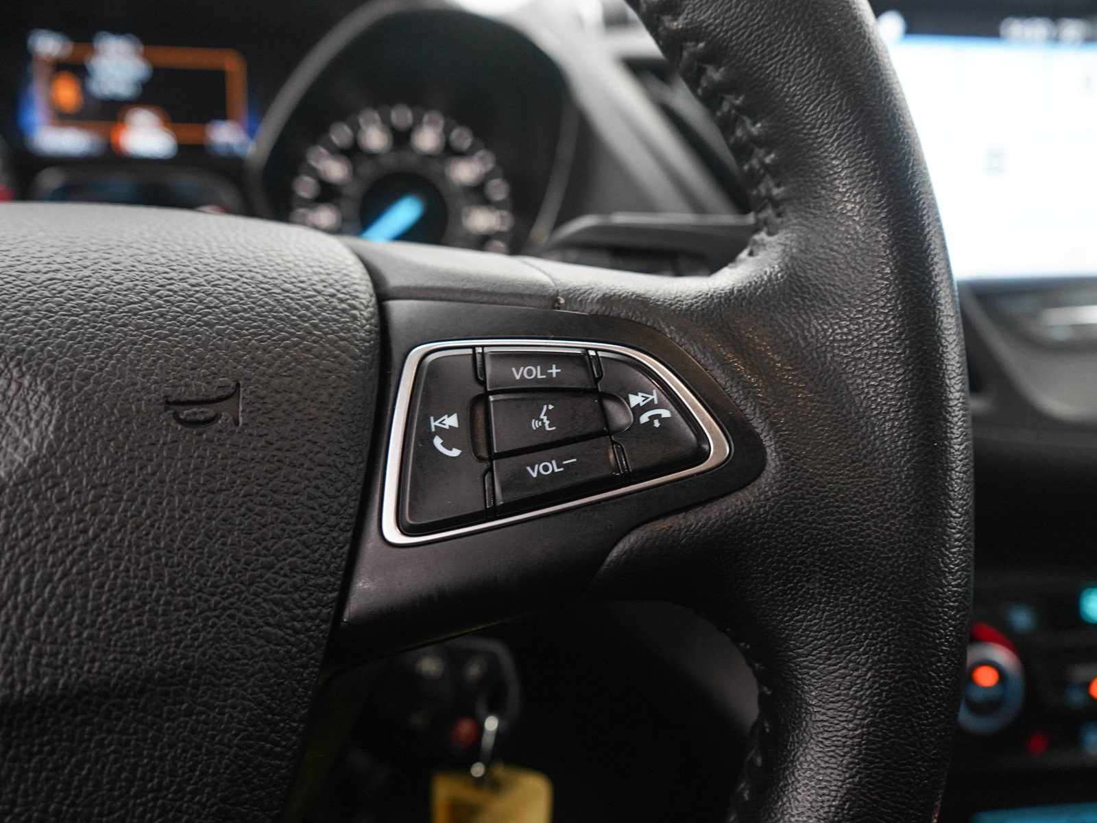 Used 2018 Ford Escape SEL AWD/4WD image 27