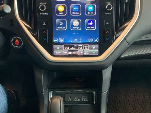 Used 2023 Subaru Ascent Premium w/ Convenience Package image 8