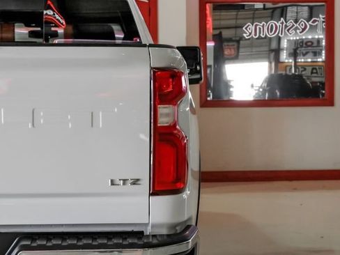 Used 2023 Chevrolet Silverado 3500 LTZ w/ LTZ Convenience Package image 47