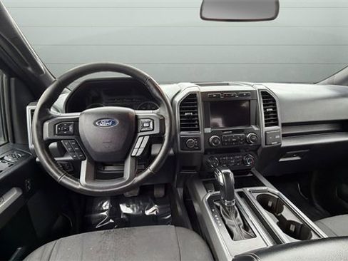 Used 2019 Ford F150 XLT w/ Equipment Group 302A Luxury image 10