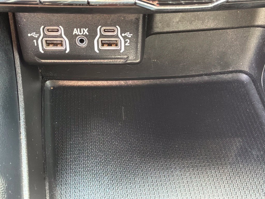 Used 2023 Dodge Durango GT AWD/4WD image 18