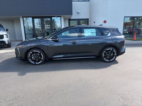 New 2026 Kia K4 GT-Line image 2