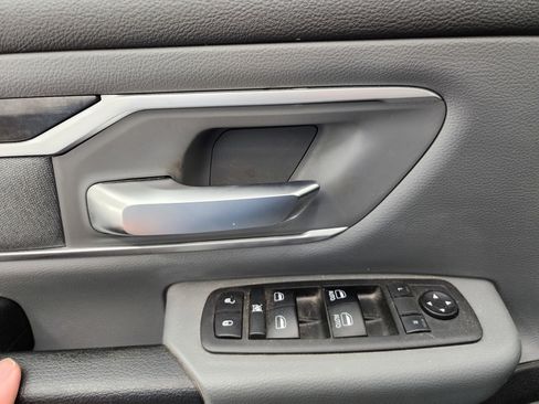 Used 2020 RAM 1500 Big Horn image 36