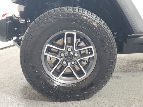 New 2026 Jeep Gladiator Mojave w/ Technology Group image 6