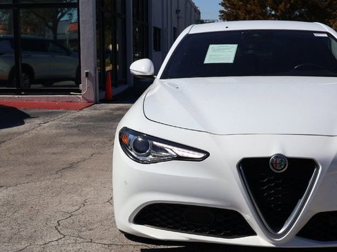 Used 2021 Alfa Romeo Giulia Sprint w/ Active Assist 1 Package image 11